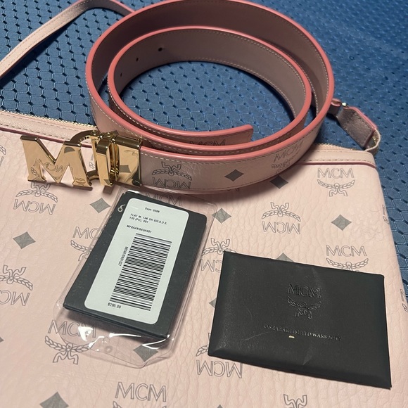 MCM handbag and belt - Picture 2 of 16